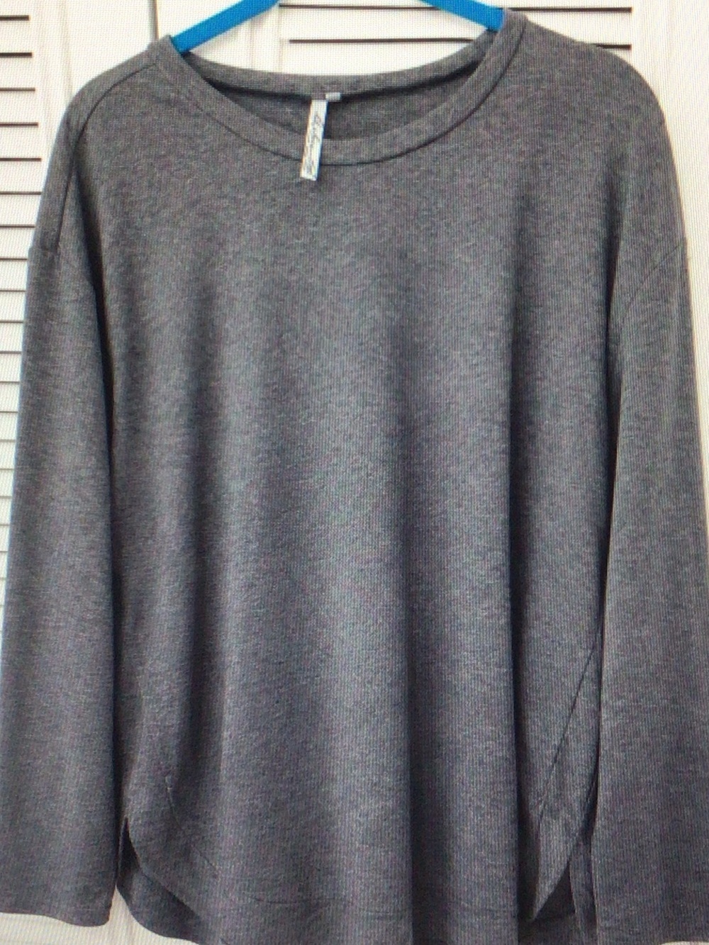Women’s Cozy Crewneck Long Sleeve Top - Gray